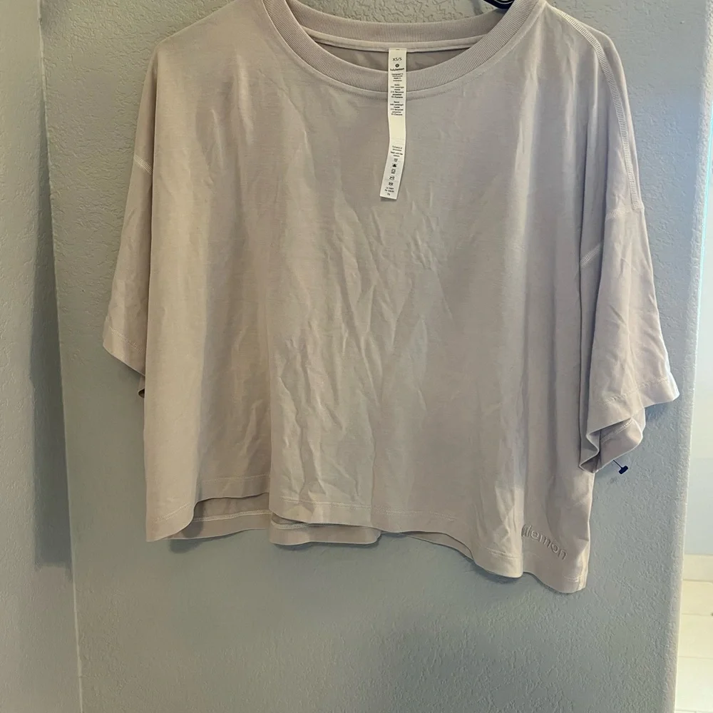 Lululemon Ease of it all short sleeve - Picture 3 of 9